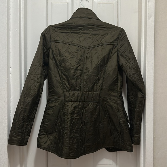 Perfect condition dark green Barbour women’s quilted jacket size US 2 - Picture 5 of 5